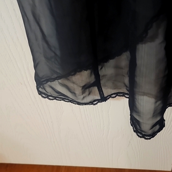 Night Gown - Picture 6 of 7